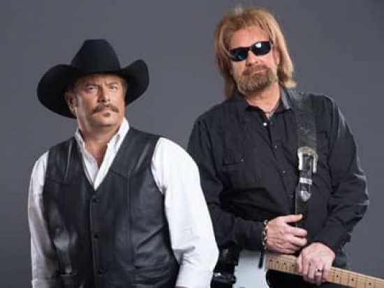 Brooks and Dunn named to the Country Music HOF